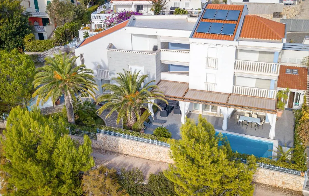 Holiday home Amazing Home In Okrug Gornji With Wifi Trogir Croatia