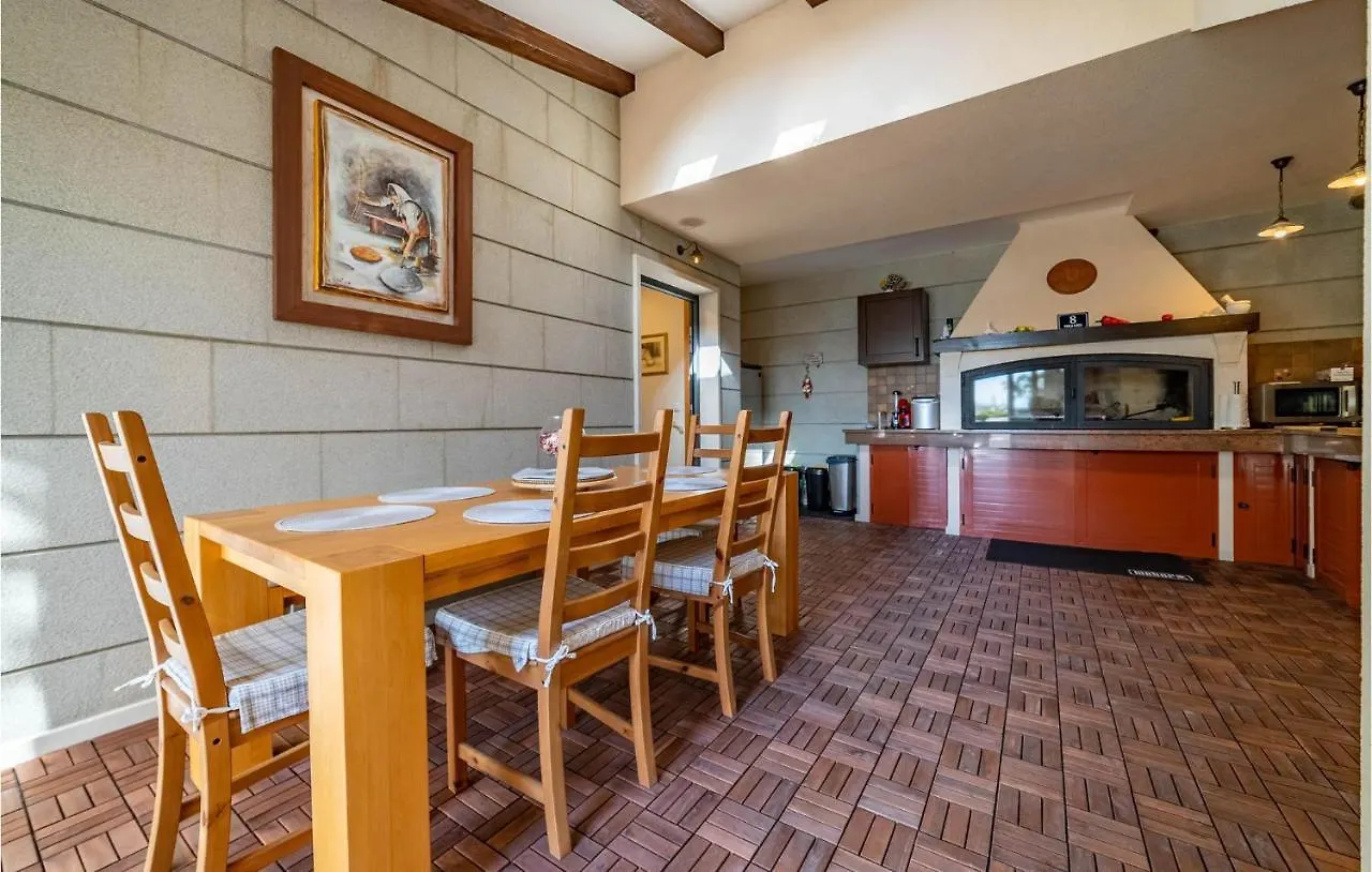 Holiday home Amazing Home In Okrug Gornji With Wifi Trogir